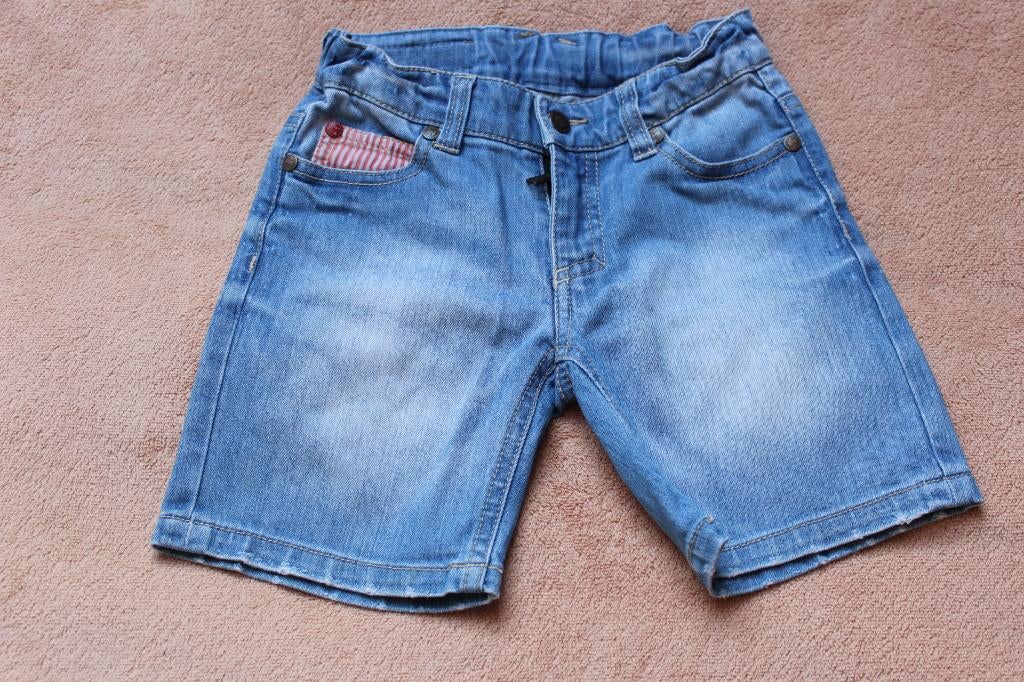 stoere korte jeans van FRANKIE MORELLO maat 3-4 jaar, Broek, Verzenden, FRANKIE MORELLO, Zo goed als nieuw