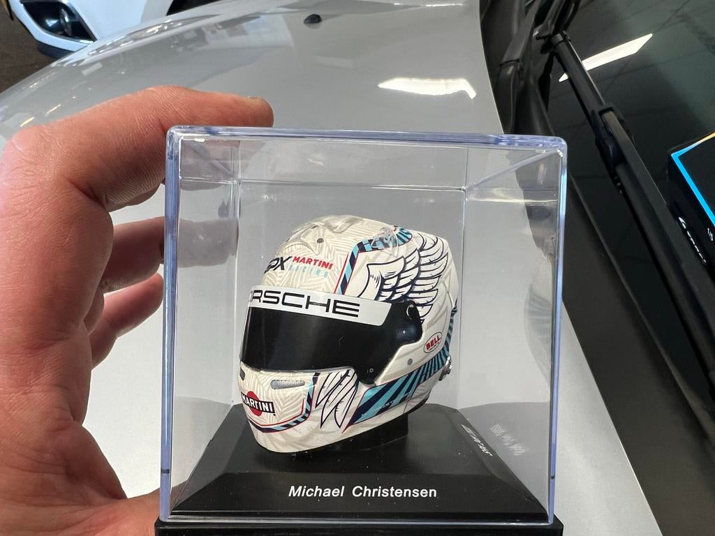 Miniatuur helm Michael Christensen Porsche Martini, Ophalen of Verzenden, Zo goed als nieuw, Formule 1
