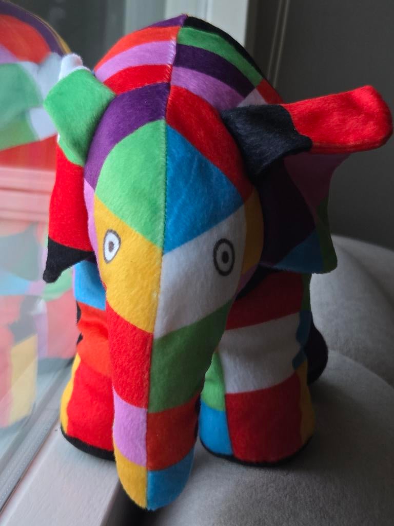 Leerzame Elmer de Olifant (35 cm)  Zoekt nieuw vriendje!, Ophalen of Verzenden, Zo goed als nieuw, Olifant