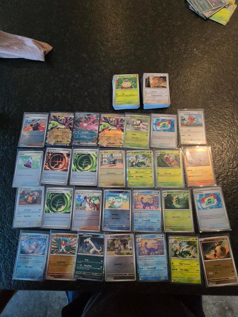 100 normale, 3 hitjes en 27 keer reverse holo perfect order, Ophalen of Verzenden, Zo goed als nieuw