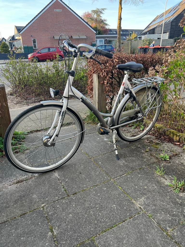 Damesfiets met 3 versnellingen en handrem, Gebruikt, Velgrem, Versnellingen, Ophalen