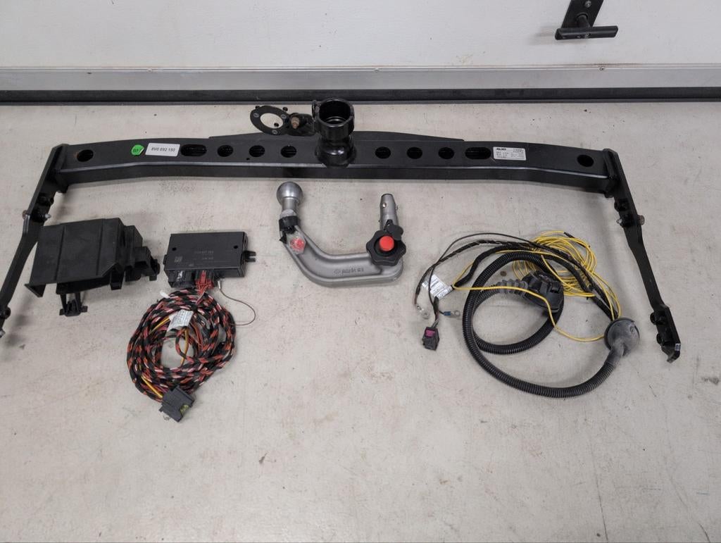 Audi A3 S3 8V Sportback Originele Afneembare Trekhaak, Ophalen