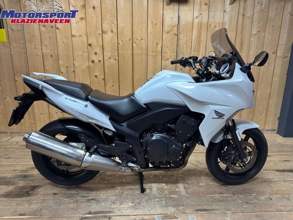 HONDA CBF 1000 F | NIEUW TYPE | PERFECTE STAAT | CBF1000 F |, Motoren, Motoren | Honda, HONDA, 4 cilinders, Motorrijbewijs A, Bedrijf