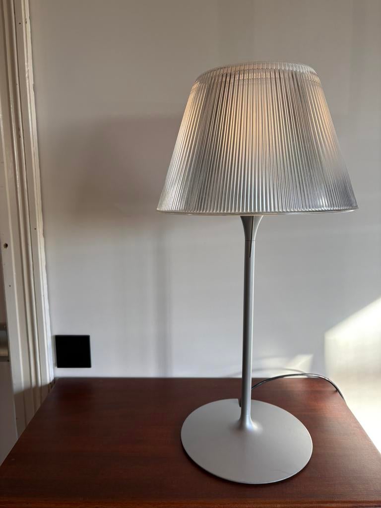 Flos Romeo Moon T1 tafellamp ontworp Philippe Starck, Ophalen, Italia, Flos Louis Poulsen Starck Artimide, Zo goed als nieuw