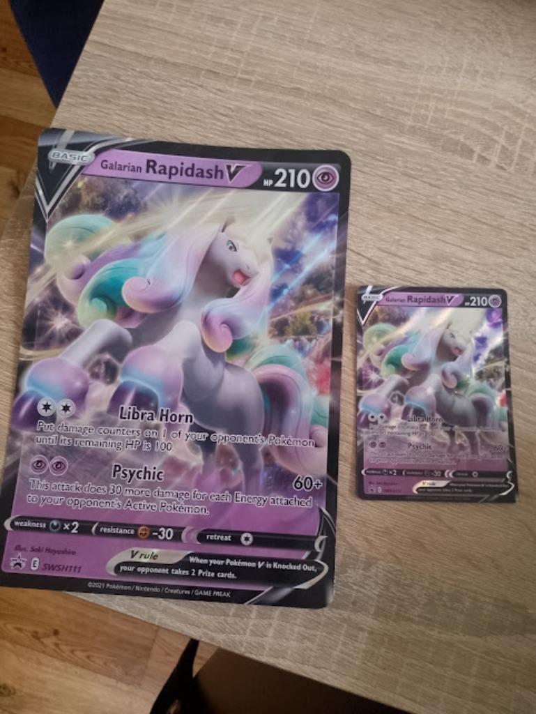 pokemon rapidash, Ophalen of Verzenden, Zo goed als nieuw, Losse kaart