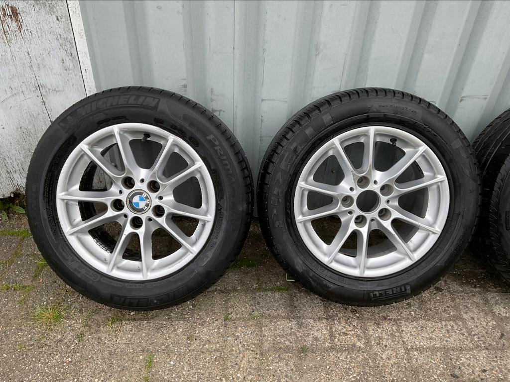 Bmw e39 set velgen met verschillende banden, Ophalen, Gebruikt, 16 inch, Banden en Velgen