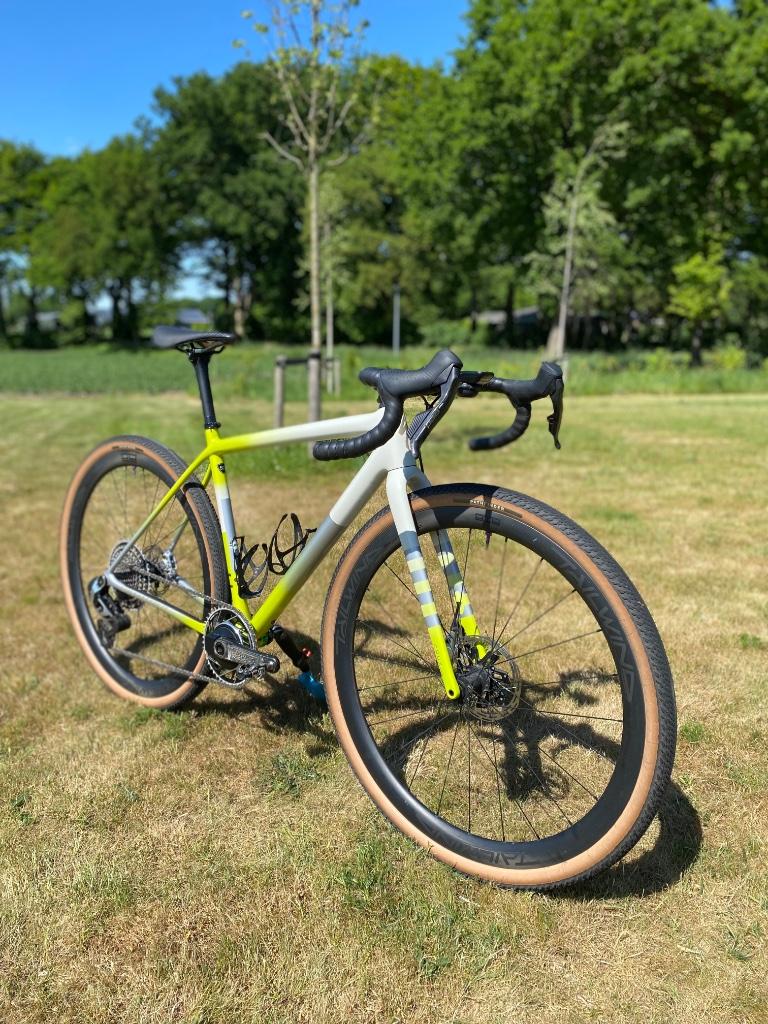 Specialized Crux 2025 custom Sram RED XPLR 52, 28 inch, Carbon, 10 tot 15 versnellingen, 49 tot 53 cm