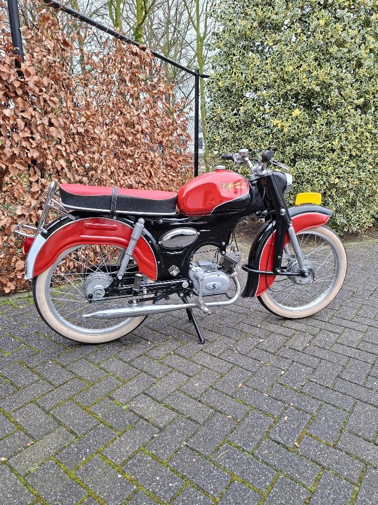 Gritzner-Kayser Monza , Zeer Zeldzaam   bj.1960 met kenteken, Maximaal 45 km/u, 49 cc, 2 versnellingen, Ophalen
