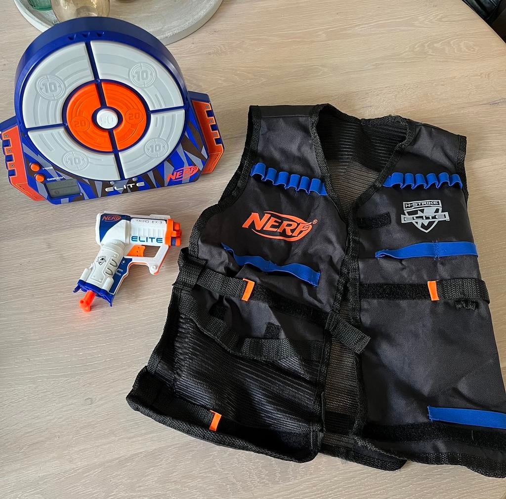 Nerf schietschijf, bril, vest en pistool, Ophalen of Verzenden, Zo goed als nieuw