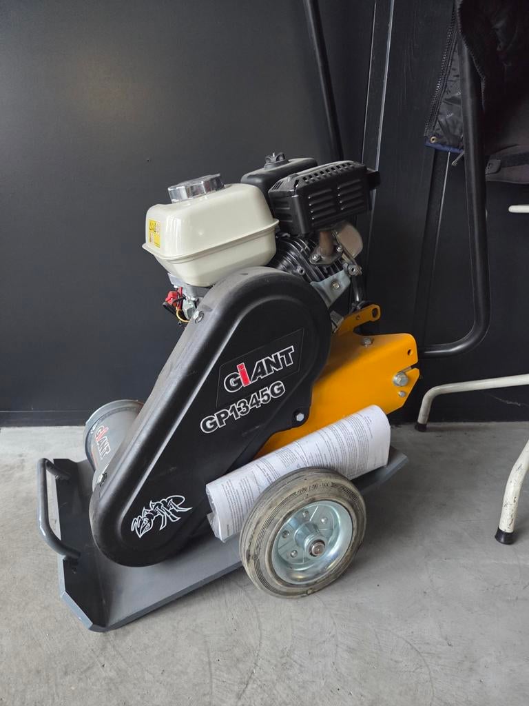 Giant GP1345G Trilplaat -NIEUW-, Zakelijke goederen, Ophalen of Verzenden