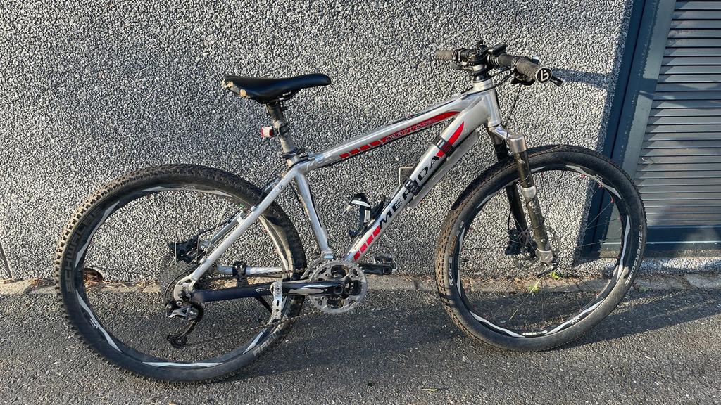 Mountainbike Merida (junior), Fietsen en Brommers, Fietsen | Mountainbikes en ATB, Ophalen, Gebruikt, Merida