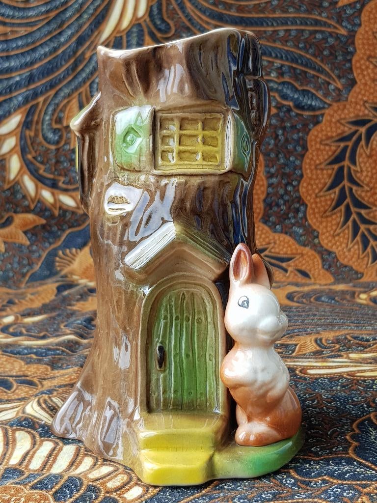 Zeldzaam oud Engels Eastgate vaasje als bom en konijn 15 cm., Antiek en Kunst, Ophalen of Verzenden