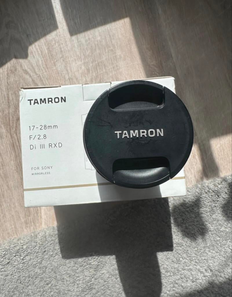 Tamron 17-28mm F/2.8 lens, Ophalen of Verzenden, Zo goed als nieuw, Groothoeklens