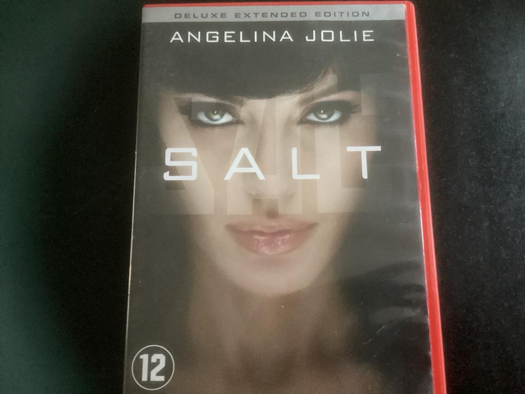 Salt, Alle leeftijden, Ophalen of Verzenden, Zo goed als nieuw