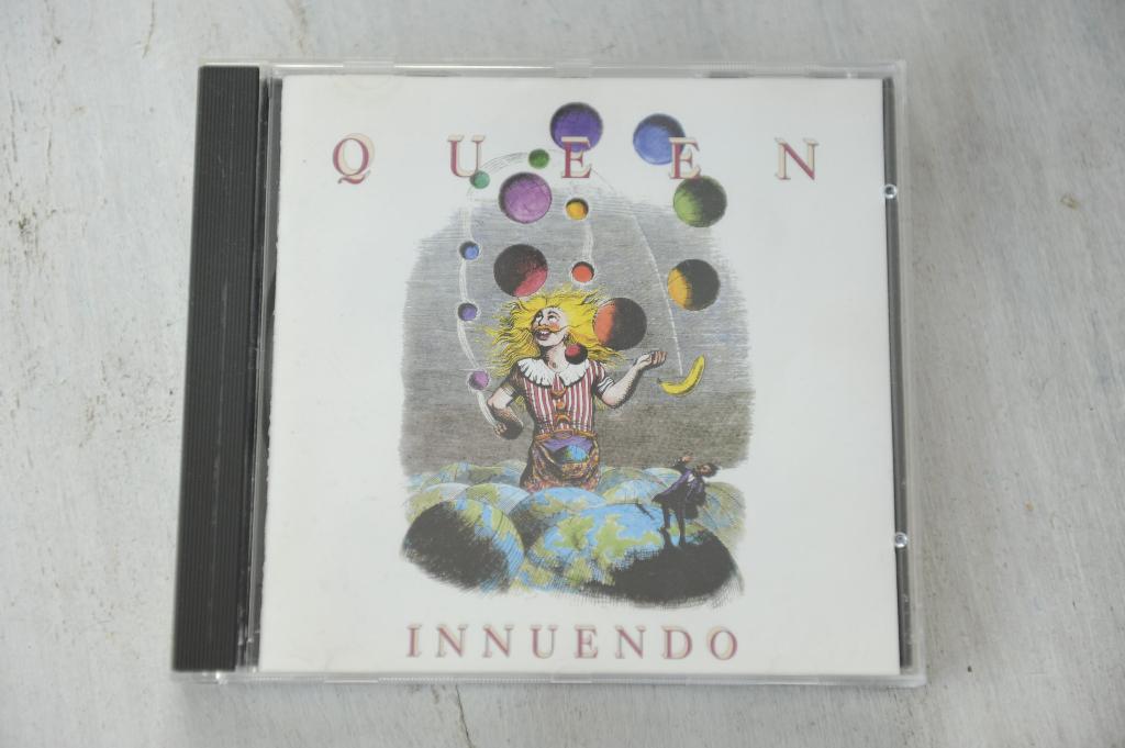 QUEEN - - - - Innuendo 12 grote hits, Verzenden, Zo goed als nieuw, Boxset