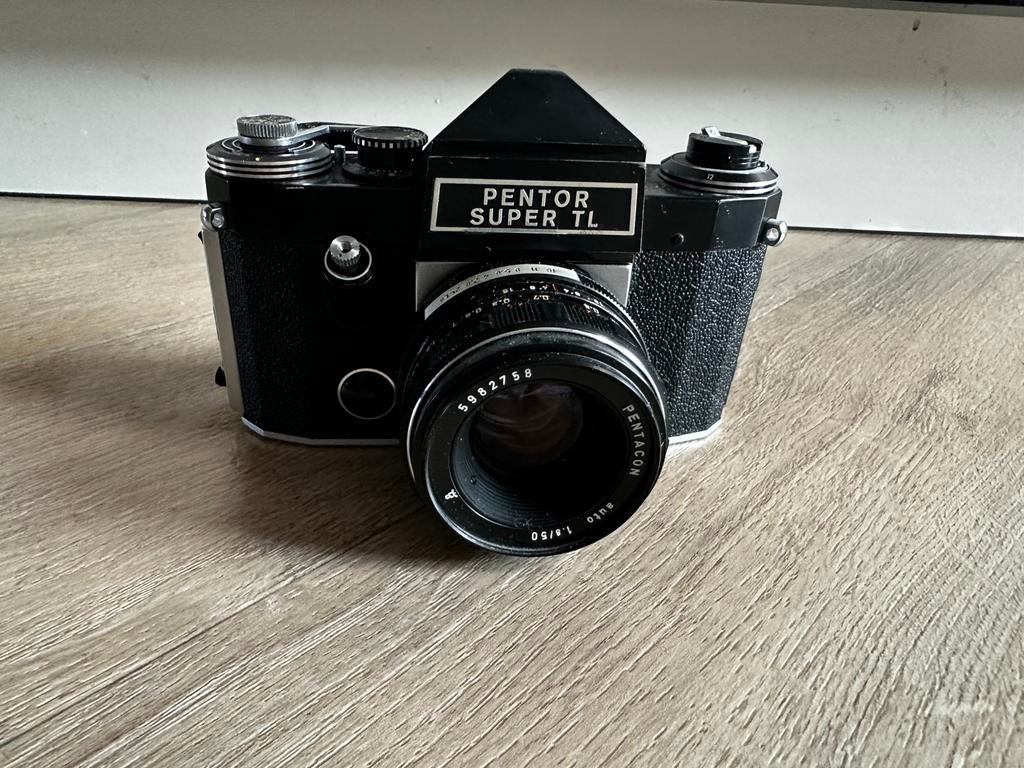 Vintage Pentor Super TL camera met e5mm F1,8 lens, Audio, Tv en Foto, Fotocamera's Analoog, Ophalen of Verzenden, Gebruikt, Spiegelreflex