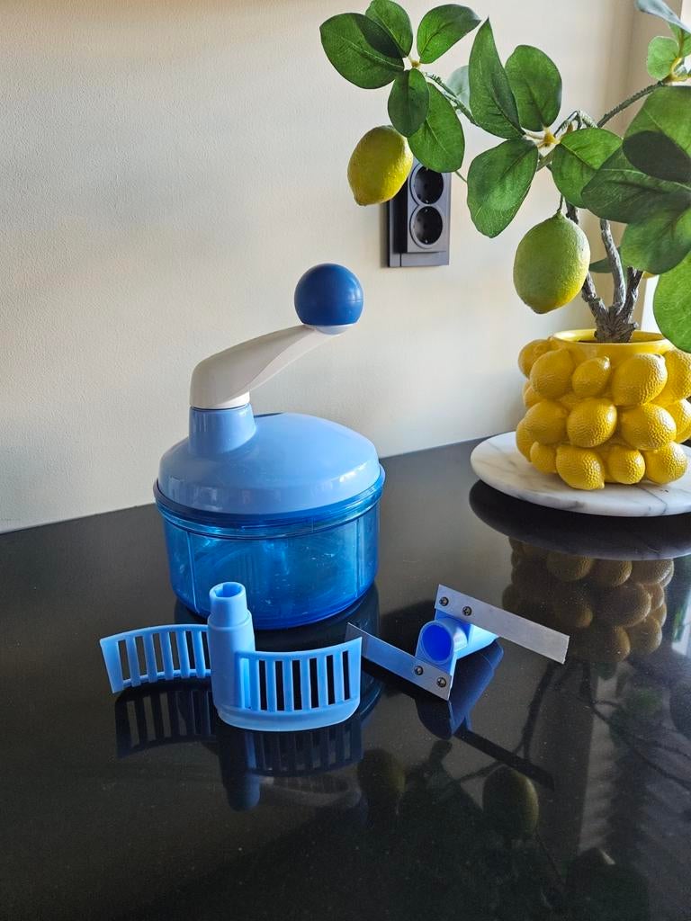 Tupperware Quickchef voor snijden en mengen, Huis en Inrichting, Keuken | Tupperware, Ophalen of Verzenden, Gebruikt, Blauw, Overige typen