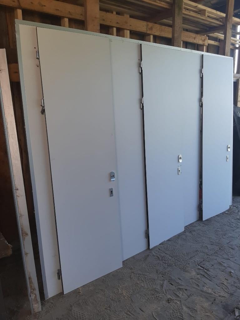 Kupan sanitaire wand/deuren opstelling., Ophalen, Kunststof, Binnendeur, Zo goed als nieuw