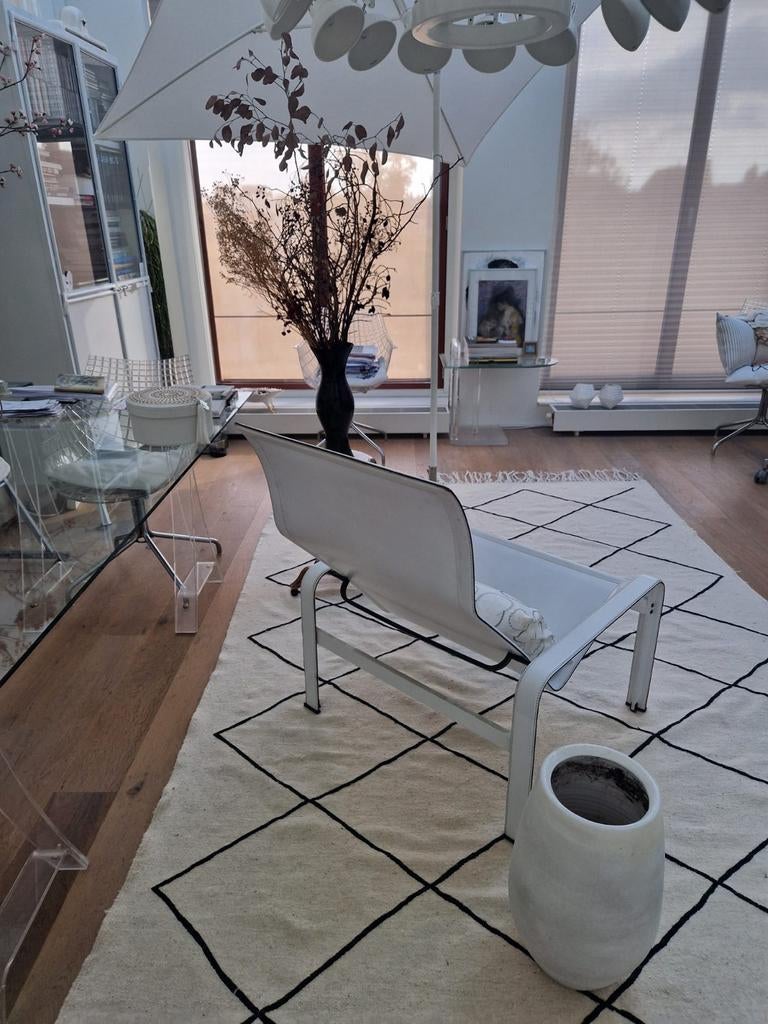 Ongebruikte handgeweven wollen laagpolig vloerkleed, Vacatures, Vacatures | Horeca en Catering, Overige niveaus, Overige vormen