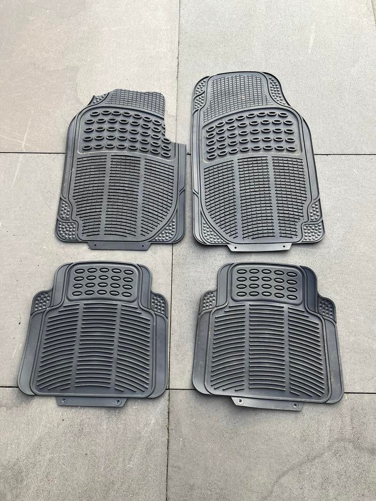 Rubber mattenset Peugeot 108 (2014-2021), Ophalen, Gebruikt