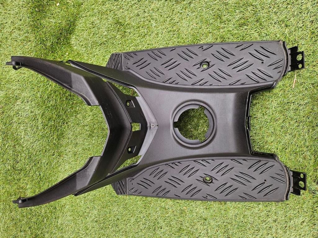 PEUGEOT Speedfight 3 treeplank voetenplank Speedfight3 voet, Speedfight, Ophalen of Verzenden, Zo goed als nieuw, Kap