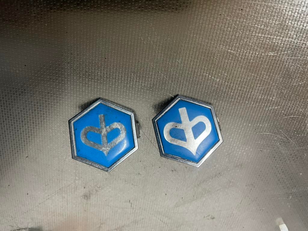 Piaggio logo’s / embleem, Ophalen