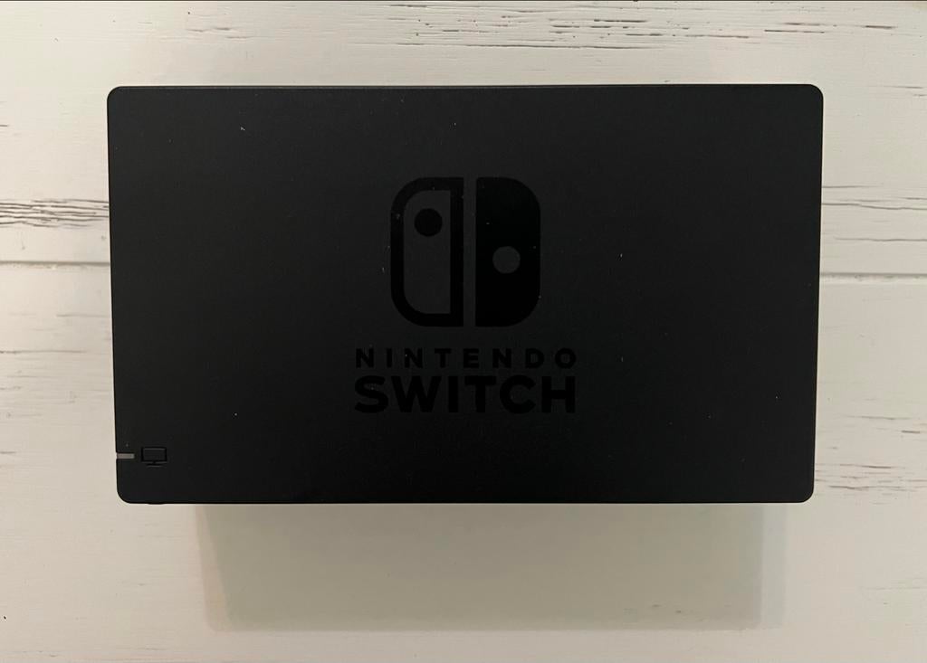 Nintendo Switch Dock - Origineel, 1 speler, Ophalen of Verzenden, Gebruikt, Vanaf 7 jaar