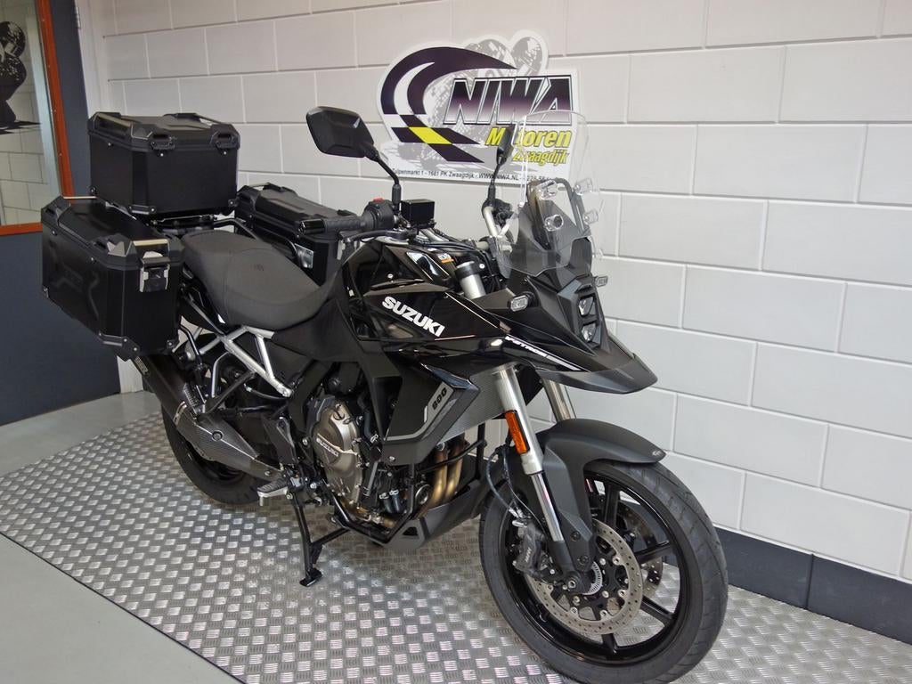 SUZUKI V-STROM 800 - foto 2