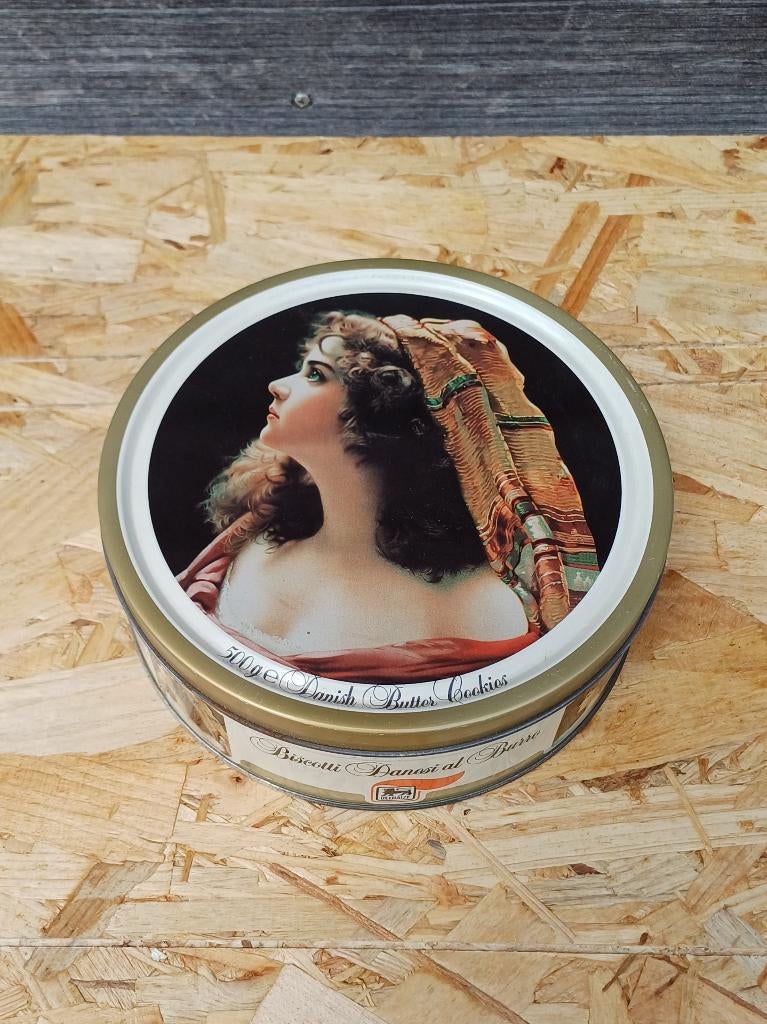 Danish butter cookies blik Delhaize, Verzamelen, Ophalen of Verzenden, Gebruikt, Koek(jes), Overige merken