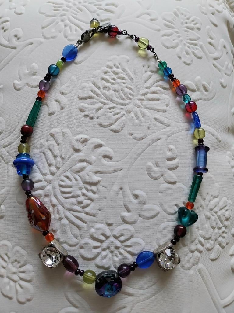 Fi-Va ketting veelkleurig 43 cm, Sieraden, Tassen en Uiterlijk, Kettingen, Ophalen of Verzenden, Zo goed als nieuw, Overige materialen