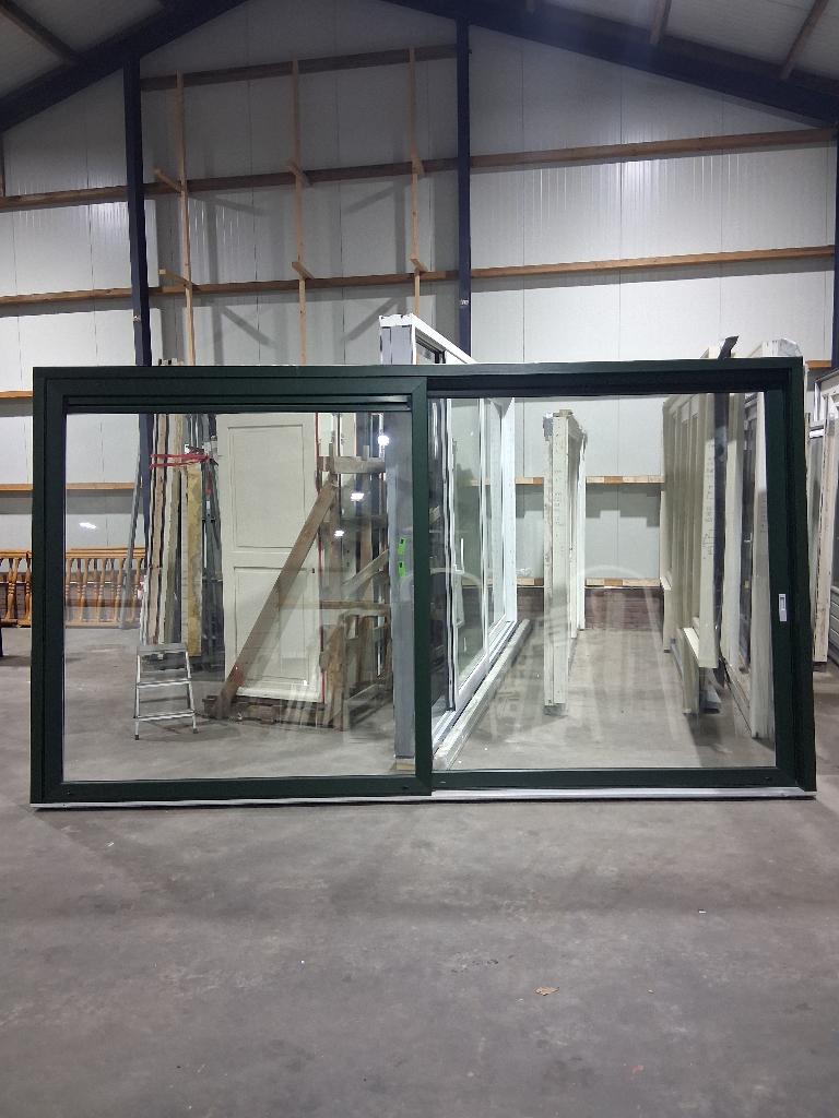 Nieuw Showroommodel schuifpui HR++ bezorgen factuur mogelijk, Kunststof, 225 cm of meer, Ophalen of Verzenden, Zo goed als nieuw