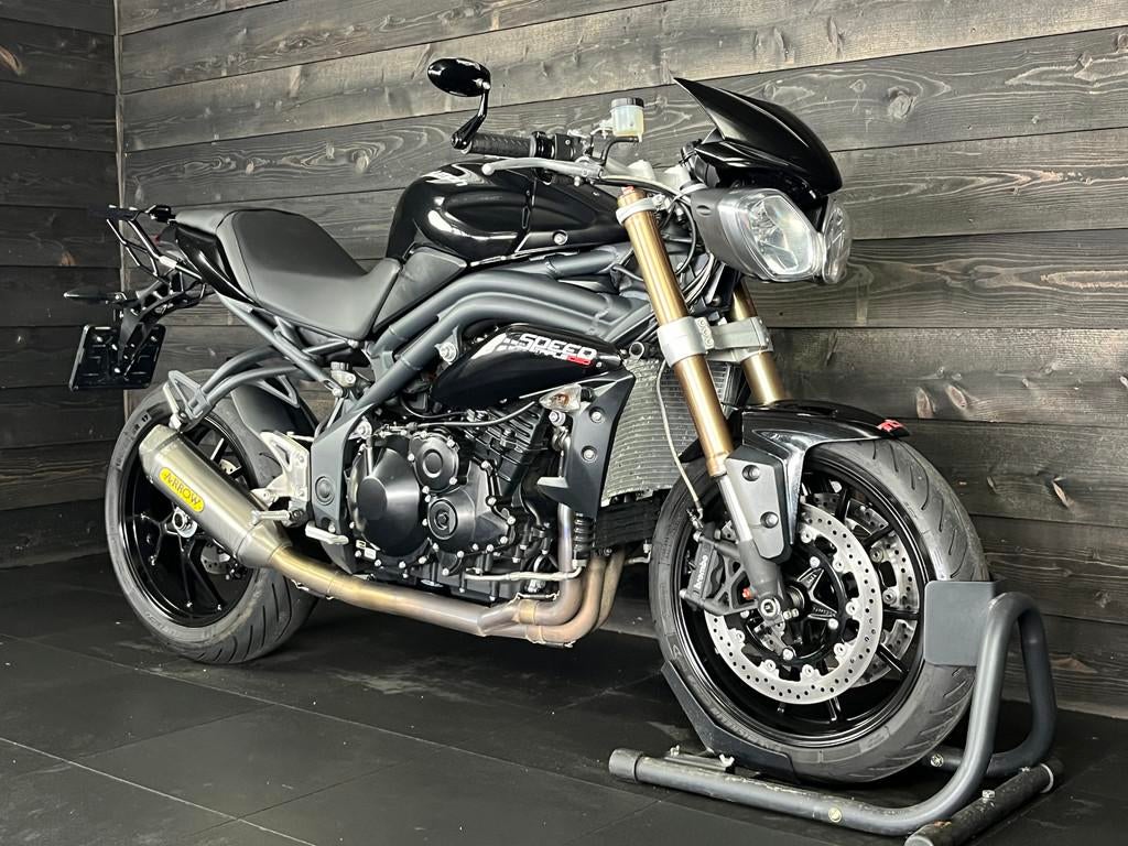 Triumph SPEED TRIPLE 1050 ABS (bj 2013) - foto 2