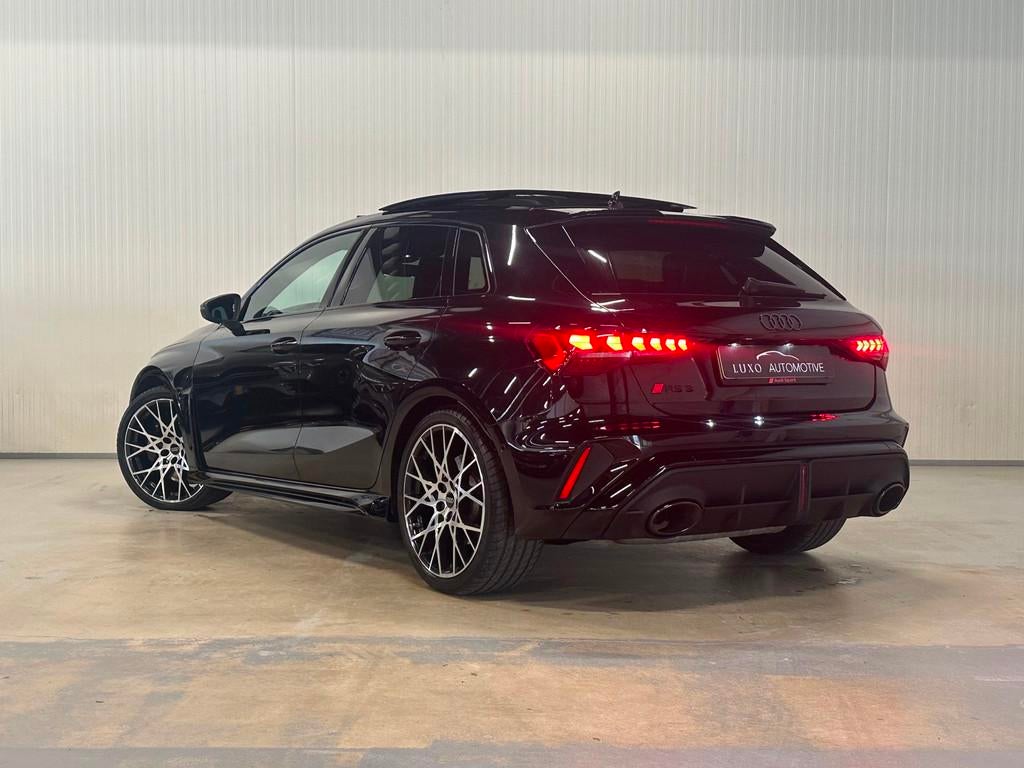 Audi RS3 Sportback 2.5 TFSI RS 3 quattro | FACELIFT | HUD |, Auto's, Audi, Automaat, Gebruikt, Euro 6, RS3