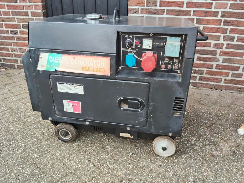 Te koop aggregaat, Ophalen, 5 tot 10 kVA, Dieselolie