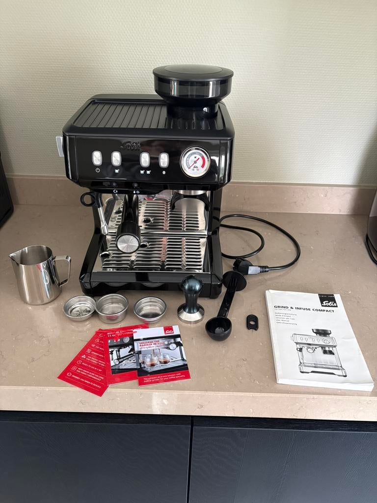 Espressomachine Solis Grind & Infuse Compact Black, Stoompijpje, Gebruikt, !, Solis