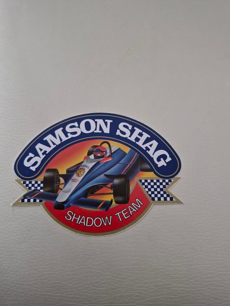 Samson Shag Shadow Team Sticker Formule 1, Ophalen of Verzenden, Zo goed als nieuw, Formule 1