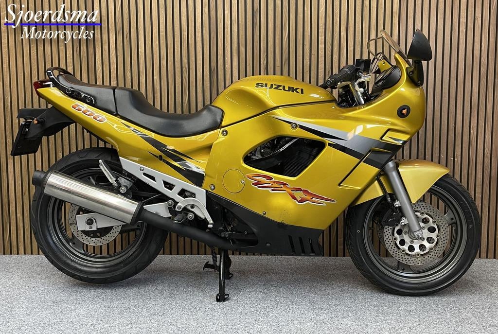 SUZUKI GSX 600 F (bj 1997), Motoren, Motoren | Suzuki, SUZUKI, 4 cilinders, Motorrijbewijs A, Bedrijf