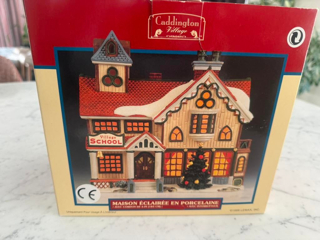 Lemax caddington school, Diversen, Kerst, Ophalen of Verzenden, Zo goed als nieuw