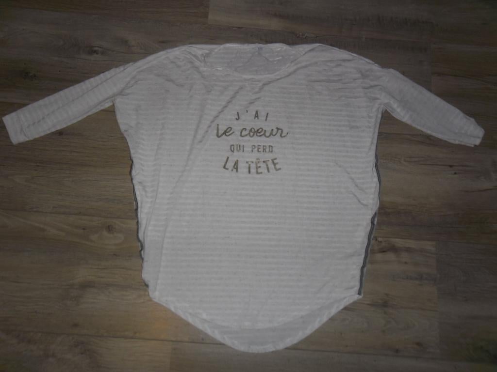 Studio MO Beige Gestreept Oversized Shirt Met Opdruk Maat M, Maat 38/40 (M), Beige, Ophalen of Verzenden, Zo goed als nieuw