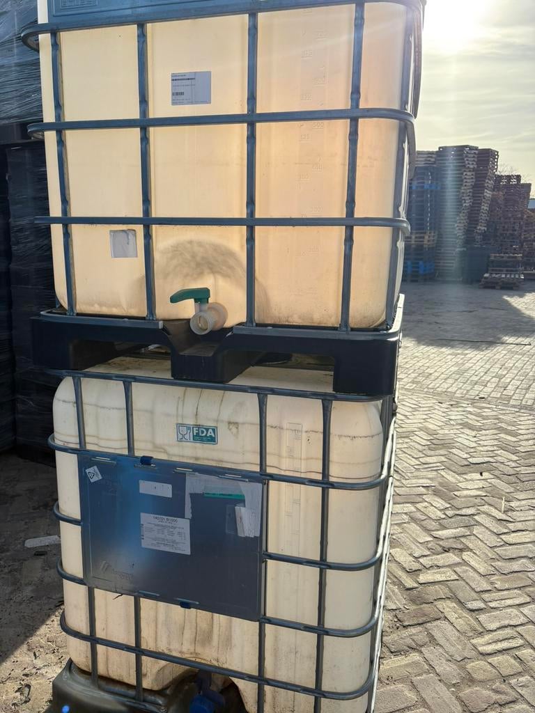 IBC vaten 1000 liter – voedselkwaliteit – partij beschikbaar, 150 liter of meer, Ophalen of Verzenden, Zo goed als nieuw