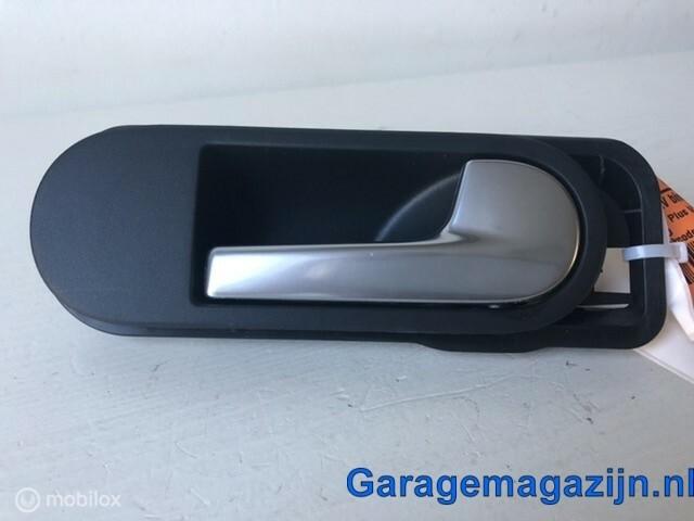 Handgreep deur rechtsvoor binnen 5M0837198 VW Golf Plus V, Gebruikt, Volkswagen, Ophalen of Verzenden, Volkswagen