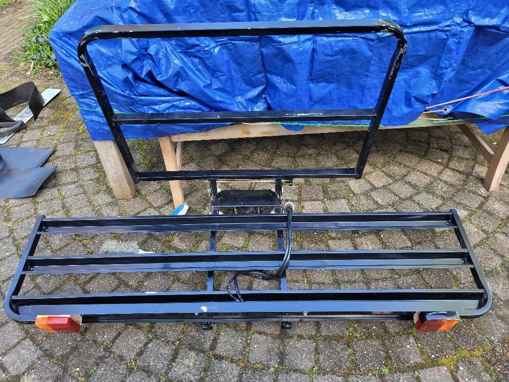 trekhaakdrager voor fietsen of bagagebox, Auto diversen, Fietsendragers, Ophalen, 3 fietsen of meer, Gebruikt, Brede banden
