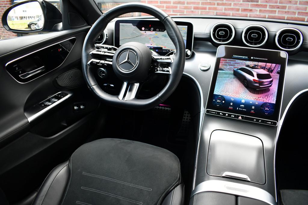 Mercedes-Benz C-Klasse Estate 300 e AMG Line Pano Trekh Dist, Automaat, 12 maanden, Achterwielaandrijving, Zwart