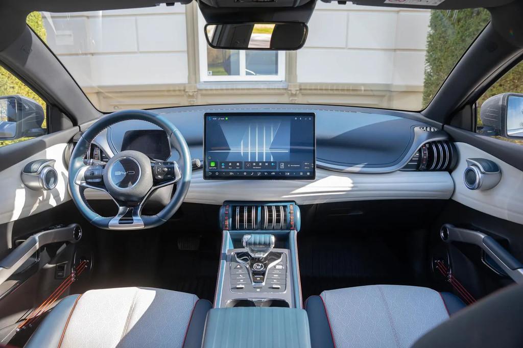 BYD Atto3 Design 60 kWh € 27.440,00, Auto's, BYD, Stof, Gebruikt, 38 min, 1725 kg