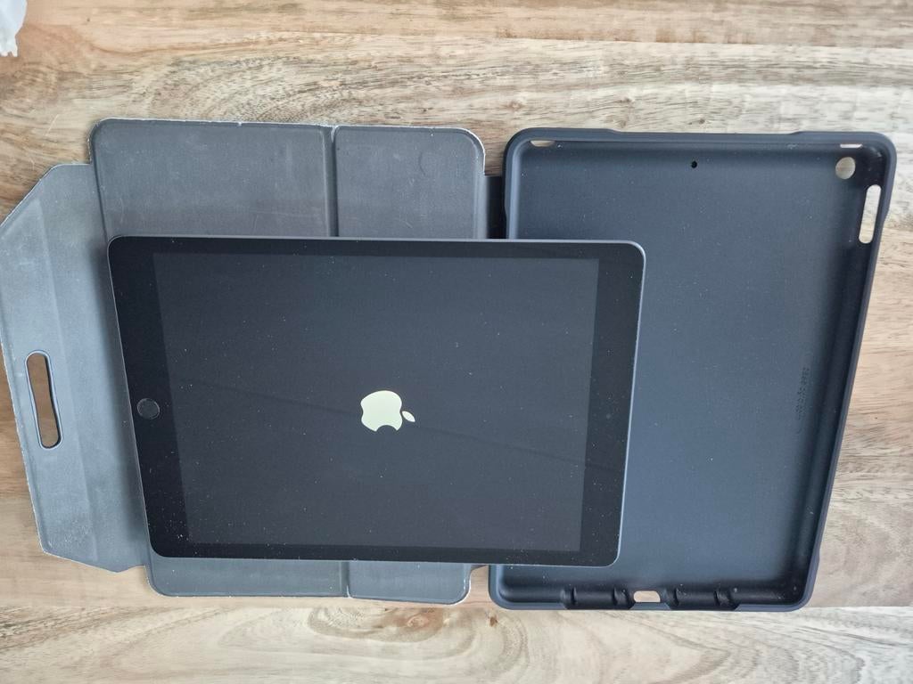 iPad 9e generatie 64GB Wi-Fi, Computers en Software, Apple iPads, Apple iPad, Zo goed als nieuw, 64 GB, Ophalen