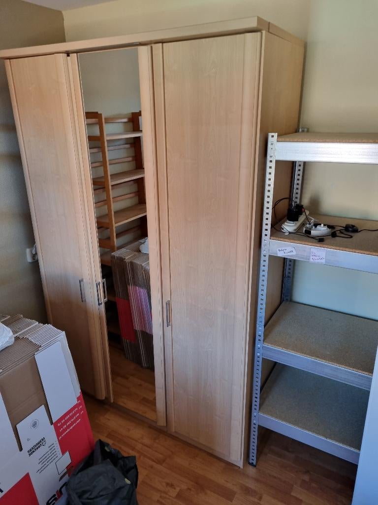 Kledingkast, Gebruikt, 100 tot 150 cm, 150 tot 200 cm, Overige houtsoorten