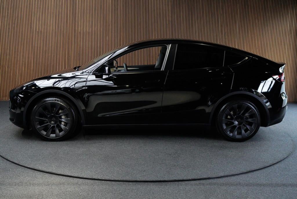 Tesla Model Y Long Range Dual Motor AWD Navi 360 Leer ACC, Automaat, Achterwielaandrijving, Gebruikt, Zwart