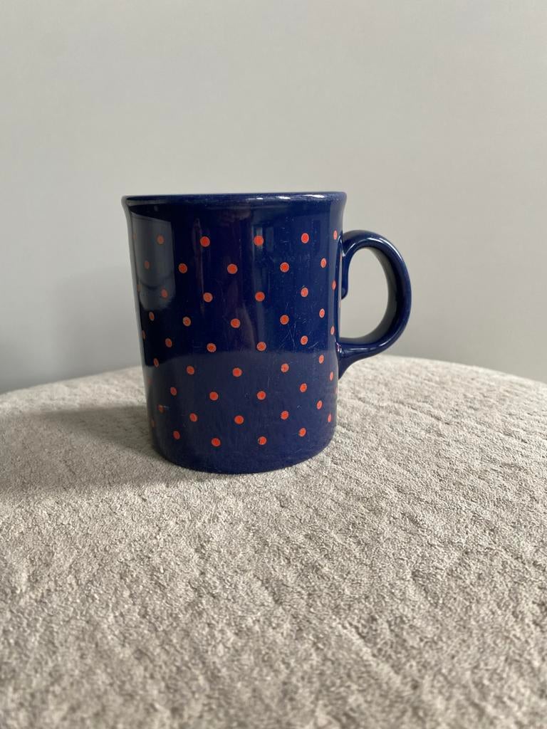 Mok met stippen - Made in England, Gebruikt, Keramiek, Ophalen of Verzenden, Overige stijlen