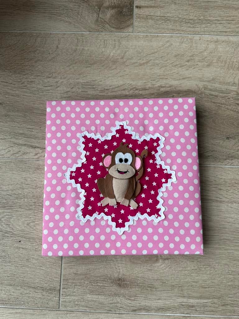 Stoffen schilderij aapje roze 30x30cm, Ophalen of Verzenden, Zo goed als nieuw, Wanddecoratie