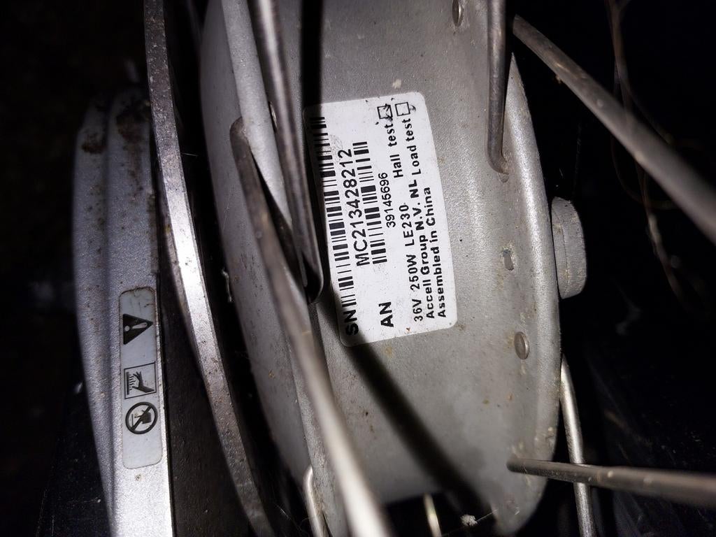 GEZOCHT voorwiel motor van sparta c3, Fietsen en Brommers, Fietsonderdelen, Zo goed als nieuw, Motor, SPARTA, Ophalen